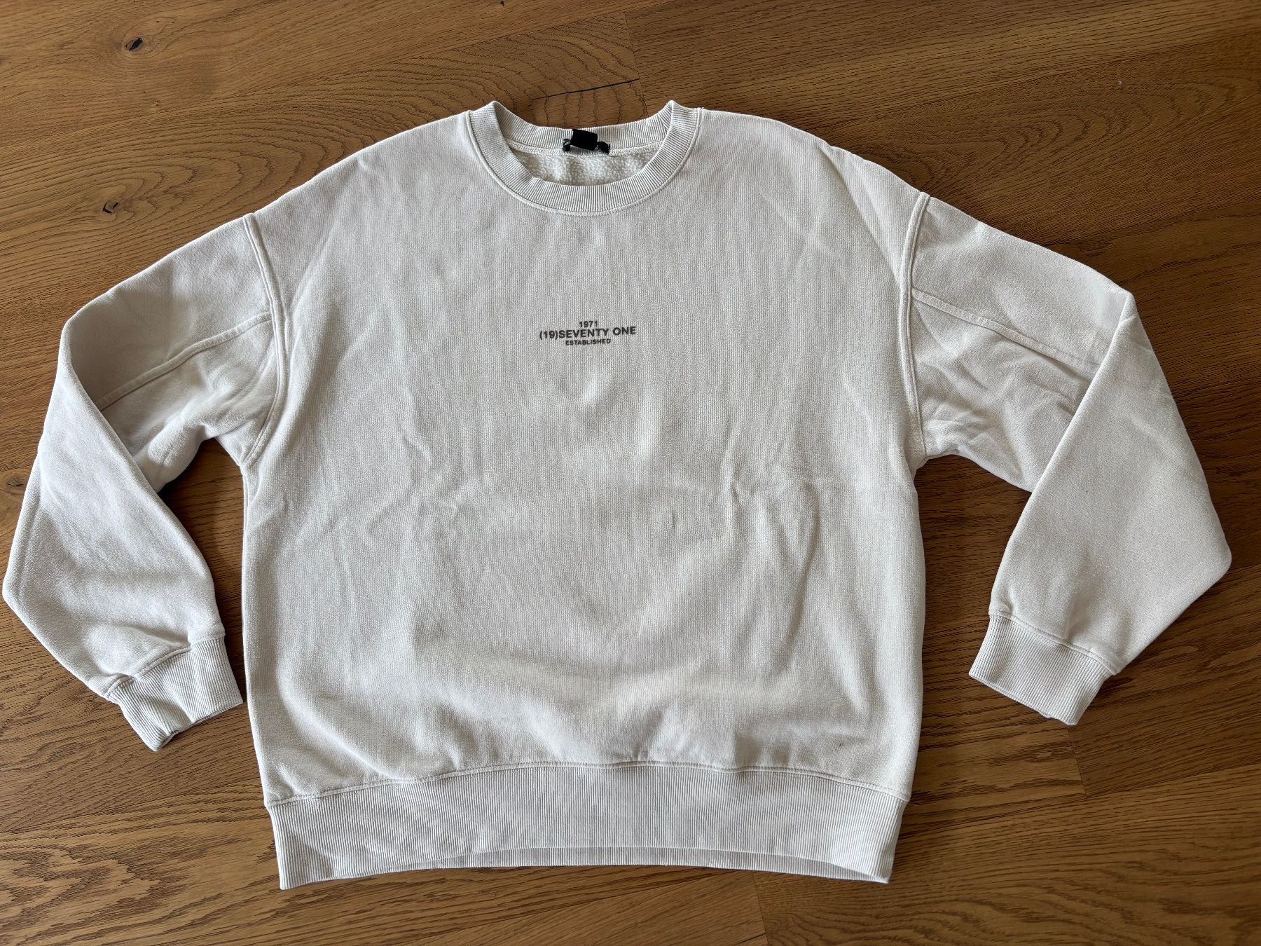 Pullover & Sweatshirts: Pullover AMISU , Seventy one, Grösse M – Gebraucht aus Rain von ali_t2vz