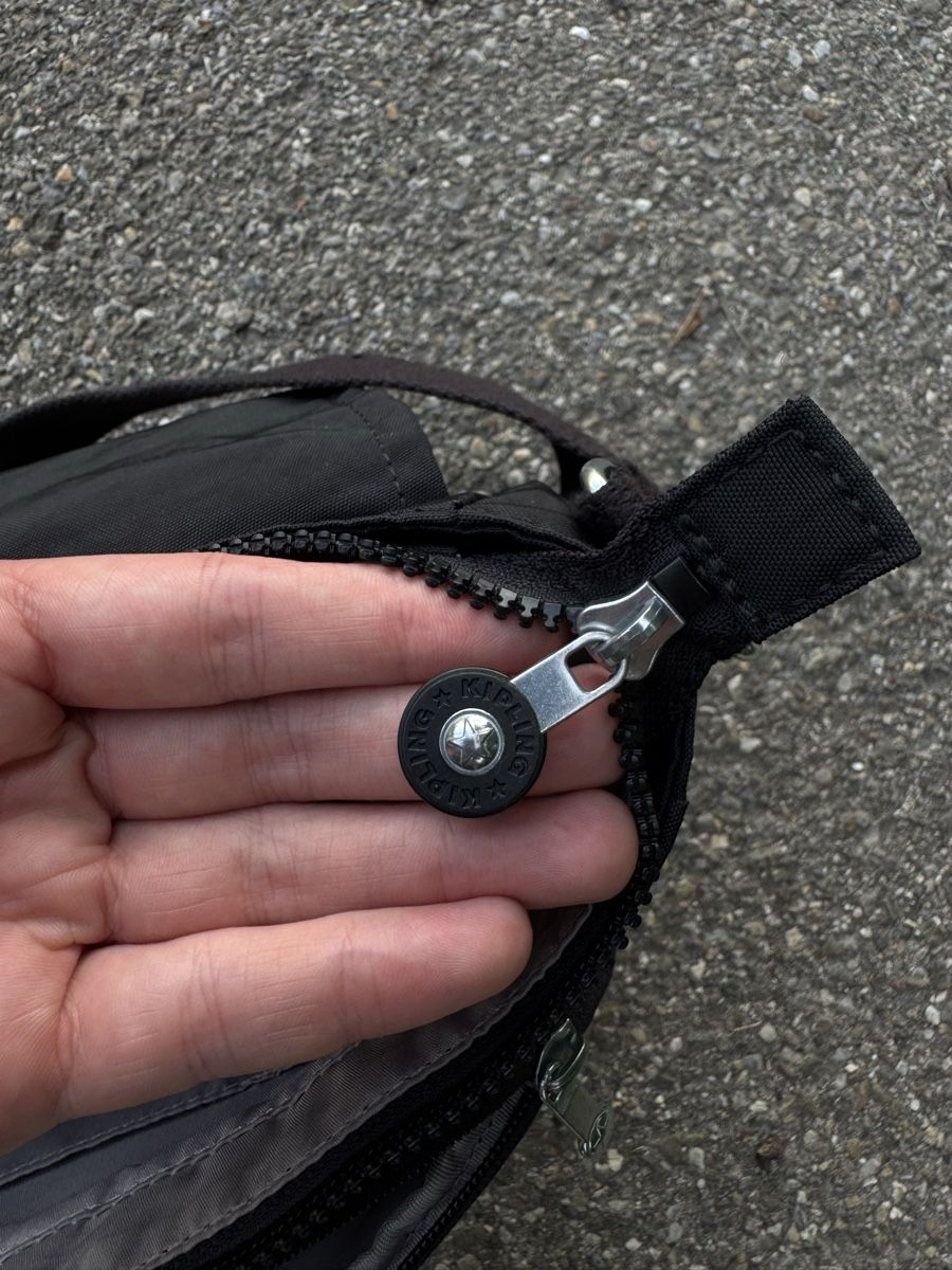 Kipling Borse: Kipling Crossbody Bag Black Y2K Vintage Monkey – Nuovo (secondo la descrizione) da Effretikon venduto da rus_2l2p 7