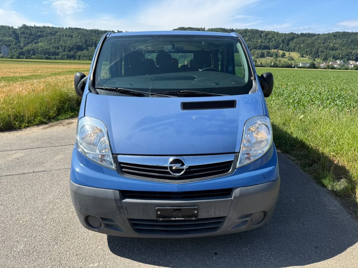 Opel Automobili: Opel Vivaro 9 Plätzer (Automat) – Usato da Zürich venduto da Jes_4 7