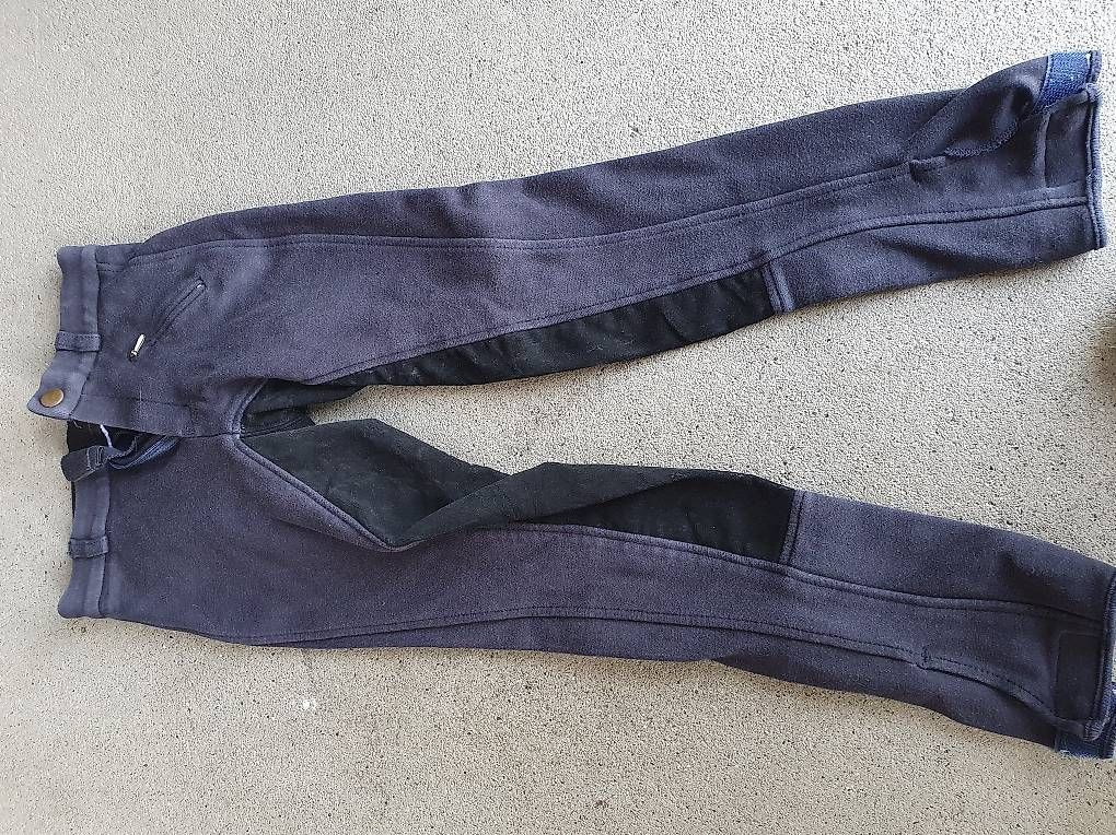 Pantaloni: Divers pantalons d'équitation 8 ans – Usato da Apples venduto da denissafrany 1