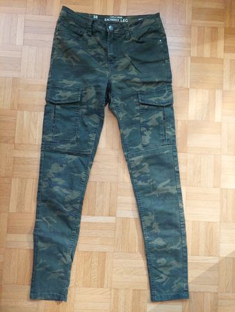 C&A Damenhose, militär, skinny, Gr. 38
