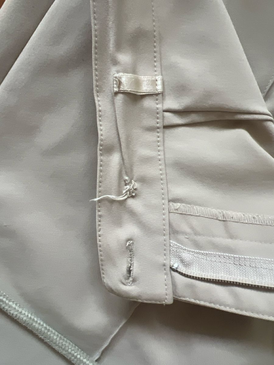 Madeleine Pantaloni: Madeleine Damen Hose beige, Gr. 40 – Usato da Uetikon am See venduto da Sarahm76 3