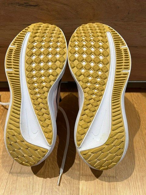 Nike Scarpe da donna: Nike Winflo 9 Damen-Laufschuhe – Nuovo (secondo la descrizione) da Zumikon venduto da seb_mml6 3