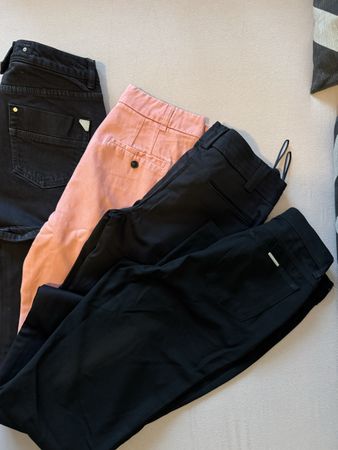 Trussardi, Karen Millen, Zara , Mango . Alle grosse S