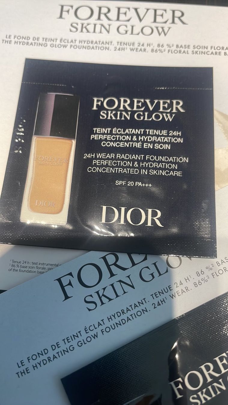 Dior Make-up: Dior Forever Skin Glow probe – Nuovo e nell'imballaggio originale da Flums venduto da Inna77 1