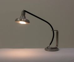 Baltensweiler Tischlampe Modell ISO