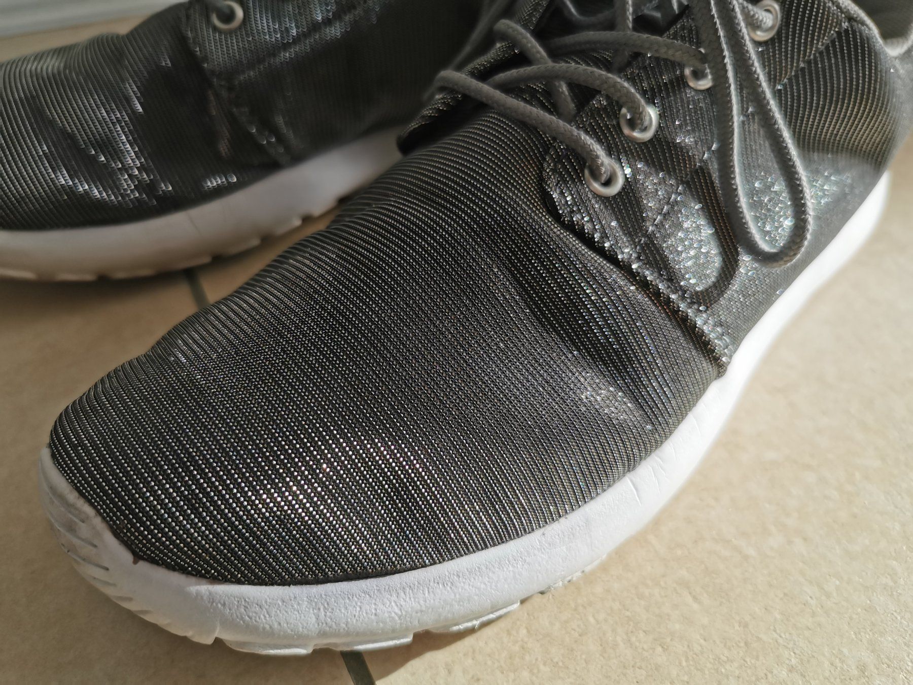 Scarpe da donna: Sneaker - Grösse 40 – Nuovo (secondo la descrizione) da Rickenbach b. Wil venduto da VeryLovelyThings 2