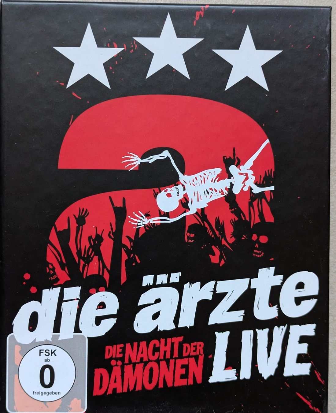Tutti i DVDs: Die Ärzte - Die Nacht der Dämonen Blu Ray – Nuovo (secondo la descrizione) da Zollikofen venduto da Poech75