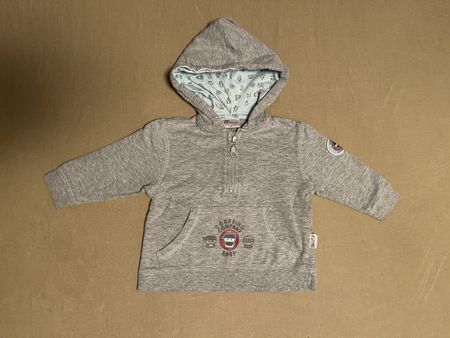 Pulli Gr. 74, Grau, mit Kapuze
