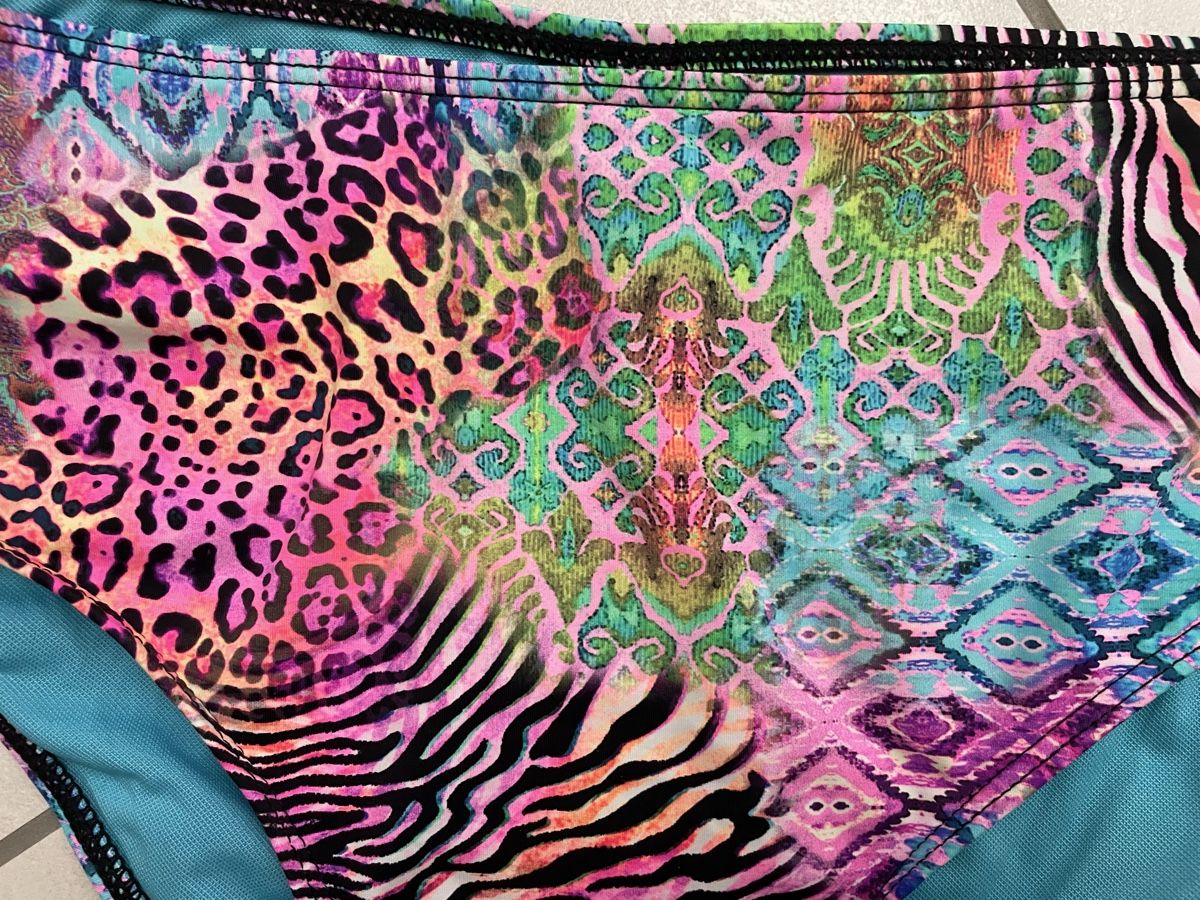 Badekleider & Bikinis: Bikini XL NEU – Neu und originalverpackt aus Rüti ZH von kar_xx9l 3