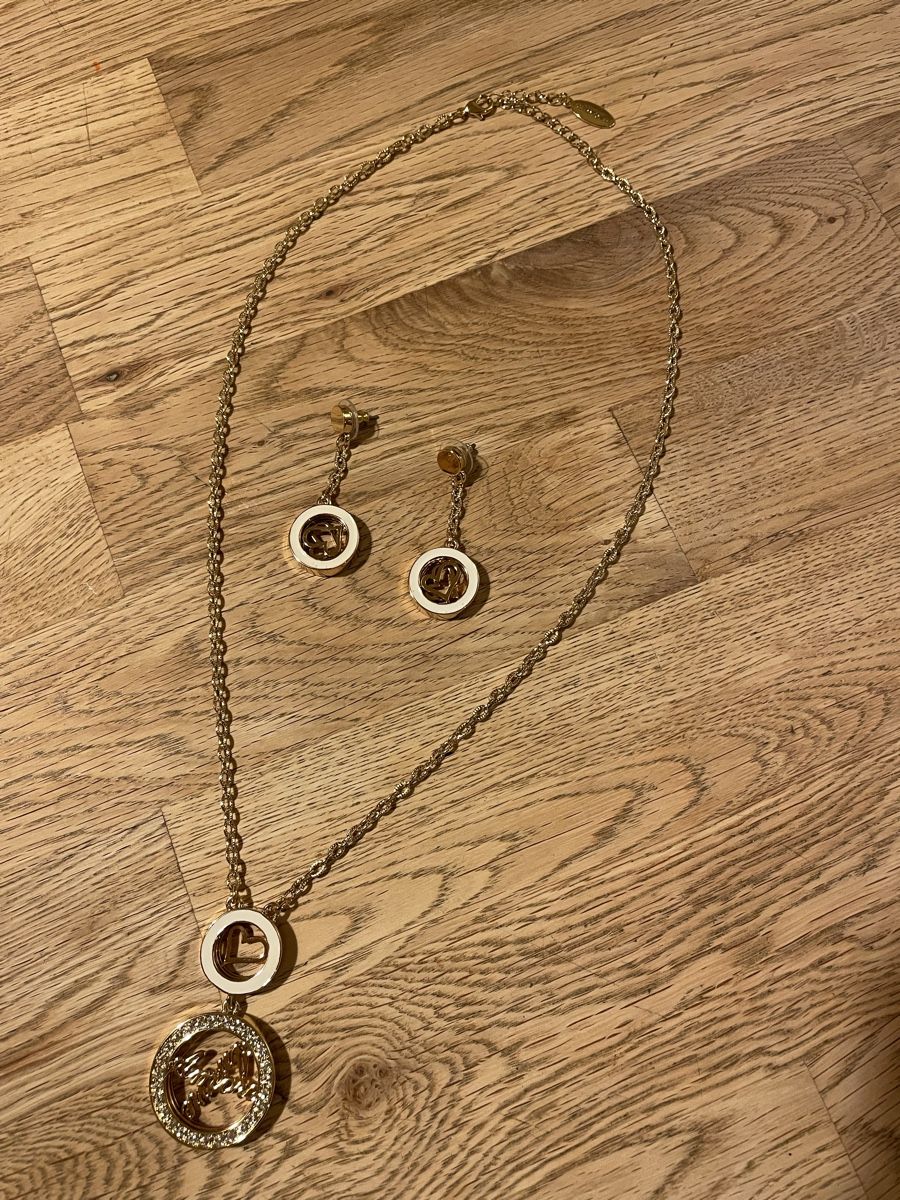 Altri gioielli: Schönes Set Modeschmuck Ricarda M. – Usato da Flawil venduto da Naphtali