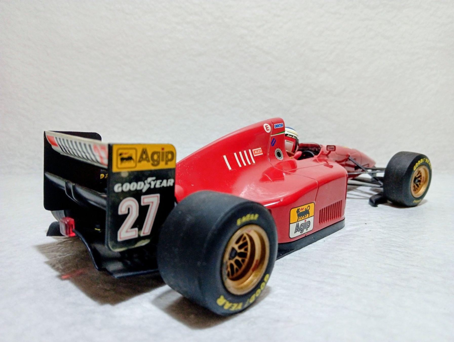 Ferrari Modellini d'auto: Ferrari F1 412 1994 – Usato da Huttwil venduto da Secondtrain 1