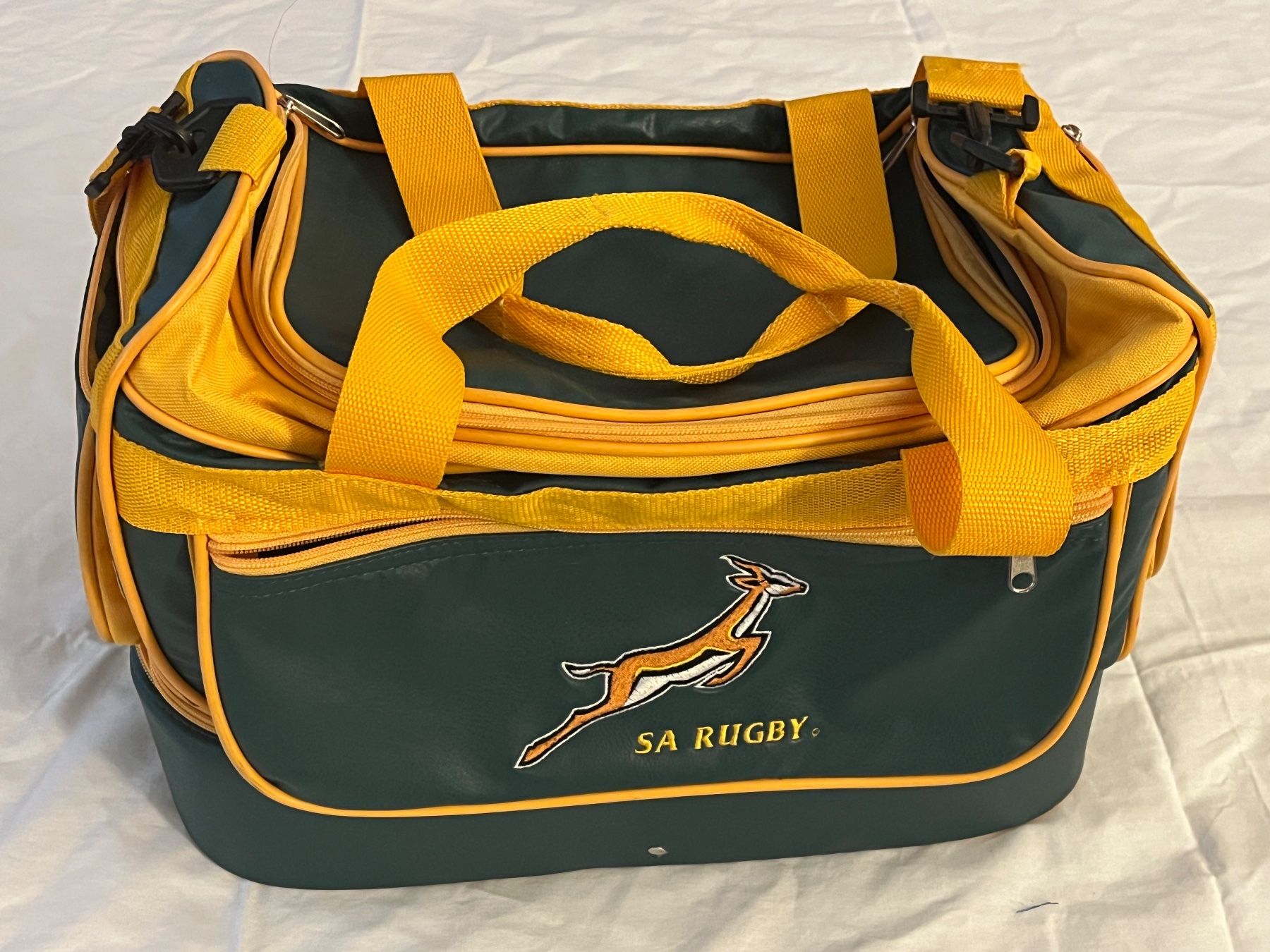 Valigie: Golf- oder Reisetasche von SA Rugby. – Usato da Therwil venduto da mdi_2sxs 3