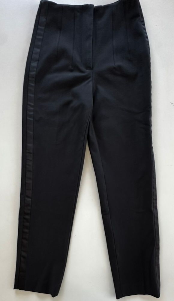 Hallhuber Hosen: Hallhuber Stoffhose Damen 34 – Gebraucht aus Ipsach von Lary_Sommer 1