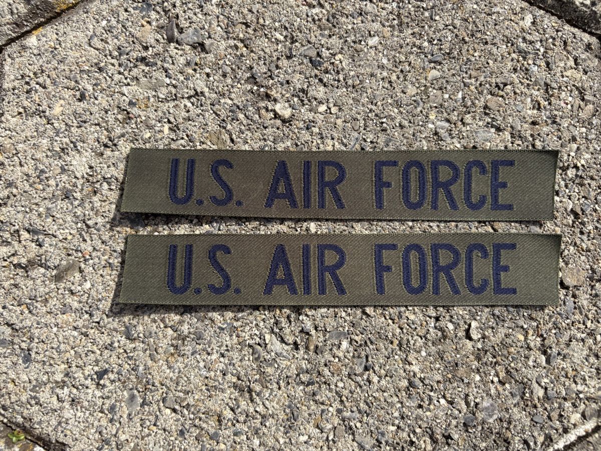 US Army Uniformi: 2 US Air Force Aufnäher – Usato da Balsthal venduto da Sven.sch