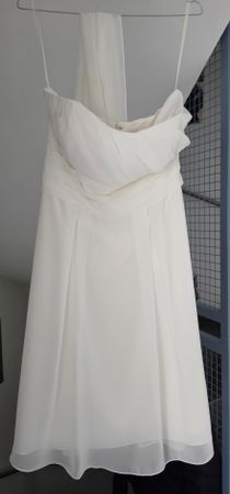 🤍 Elegantes Hochzeitskleid - schlicht und romantisch