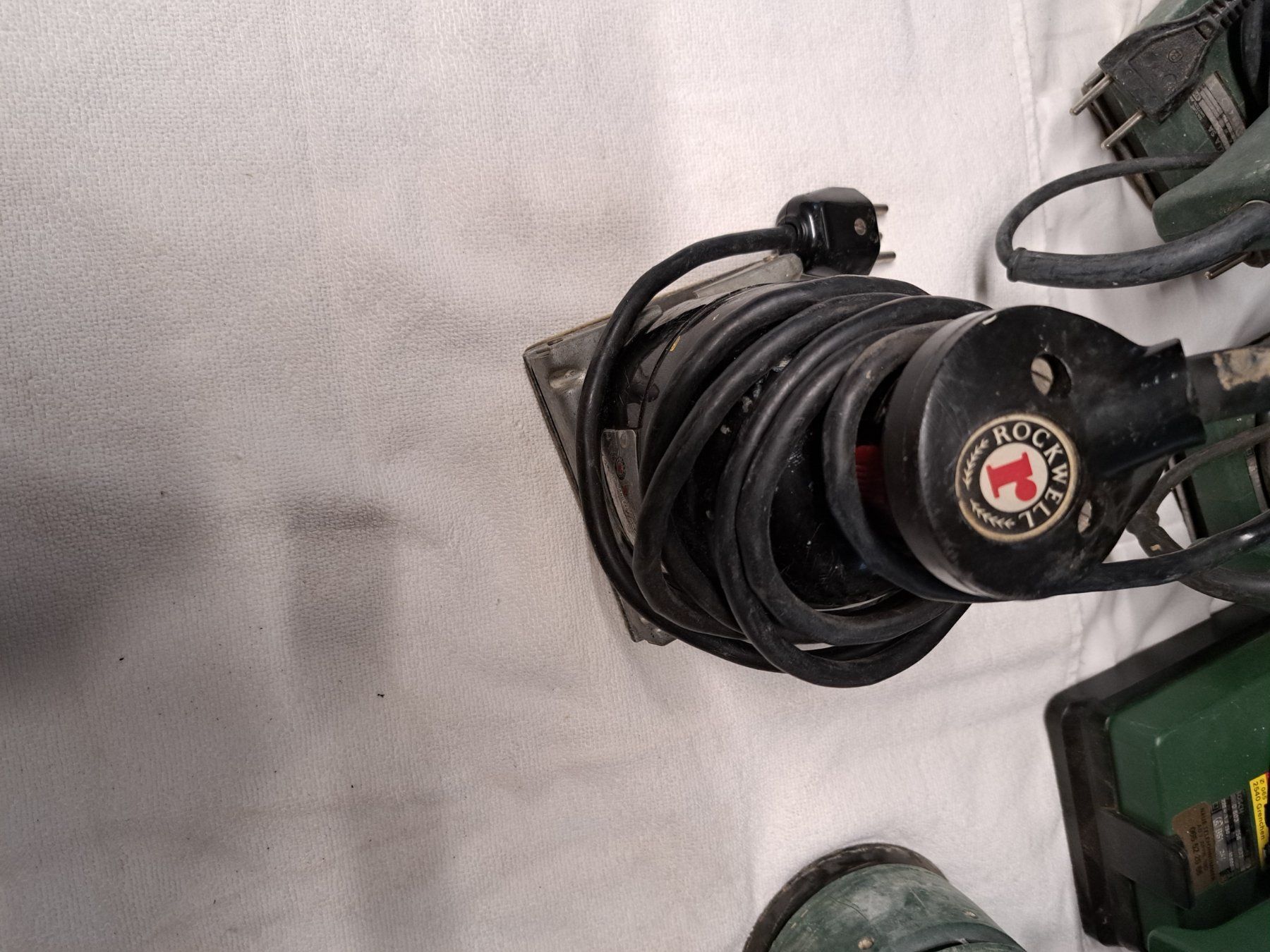 Bosch Aiguiseuses & polisseuses: Schleifmaschienen – D'occasion à grenchen par Caggo