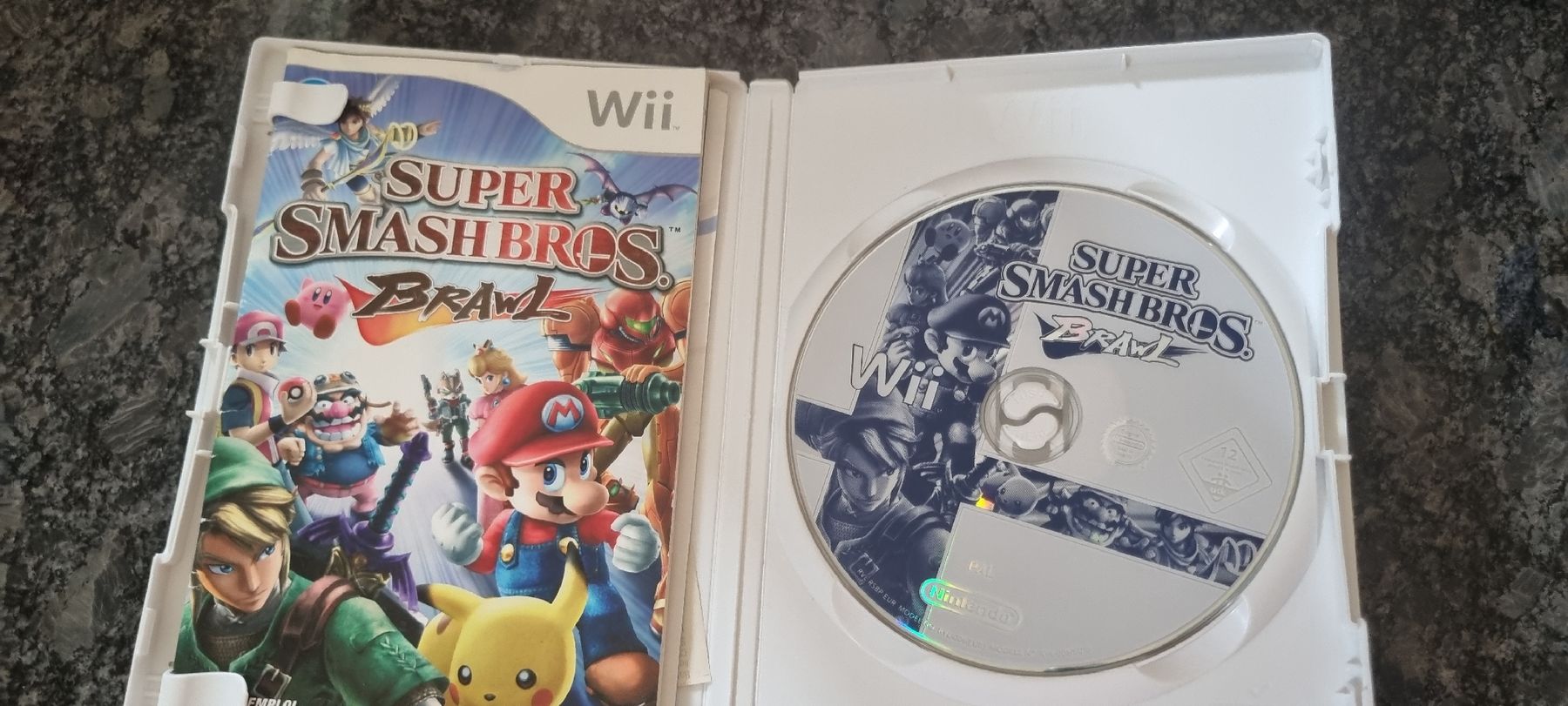 Spiele: Super Smash Bros Brawl - Wii - Complete - Swiss Game! – Gebraucht aus Allschwil von NDSS9483 1