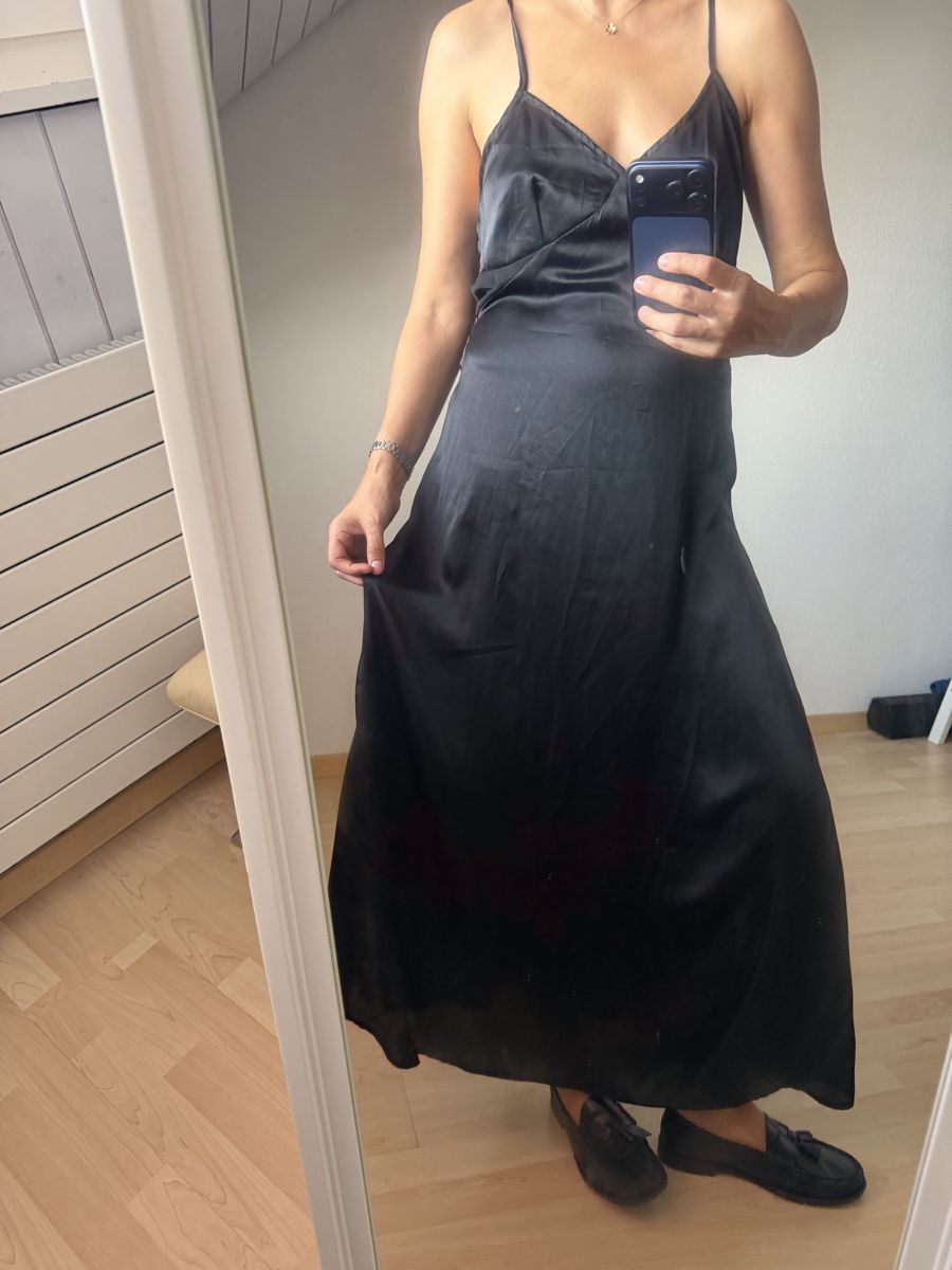 Kleider: Kleid Seide M – Gebraucht aus Birmensdorf ZH von elibela