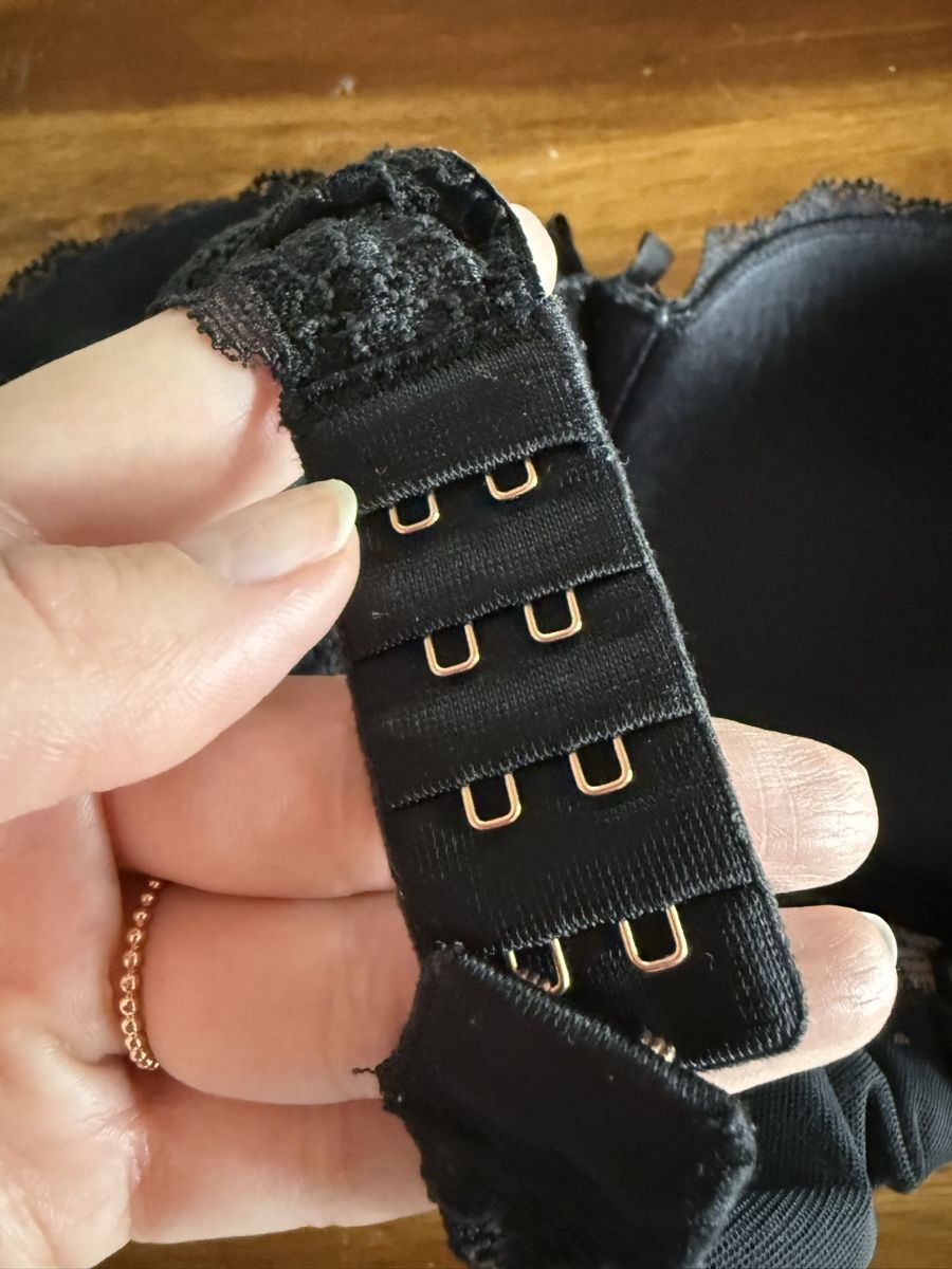 Victoria's Secret Altra biancheria intima: Schwarzer Victorias Secret BH – Nuovo e nell'imballaggio originale da Bottmingen venduto da Itsclaire 4