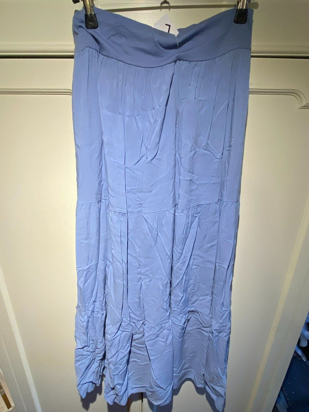 Gonne: DAMENROCK HELLBLAU LANG – Nuovo e nell'imballaggio originale da Meienried venduto da ManuelaBoutique 9
