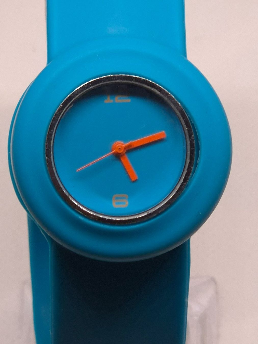 Orologi: Slap-On silicone watch quartz – Usato da Losone venduto da bal_gfp6 1