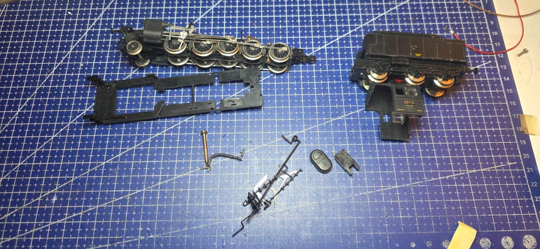Roco Modelleisenbahnen: Roco Dampflok C 5/6 ersazteile – Gebraucht aus Hochfelden von Danizh0