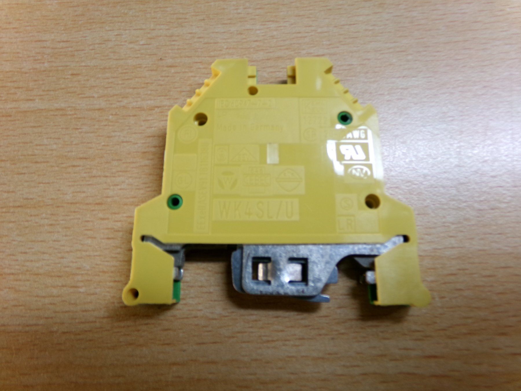 Composants électroniques: 12 St. Erdklemme 4mm2 WK4SL/U – D'occasion à Hombrechtikon par Maloev17 3