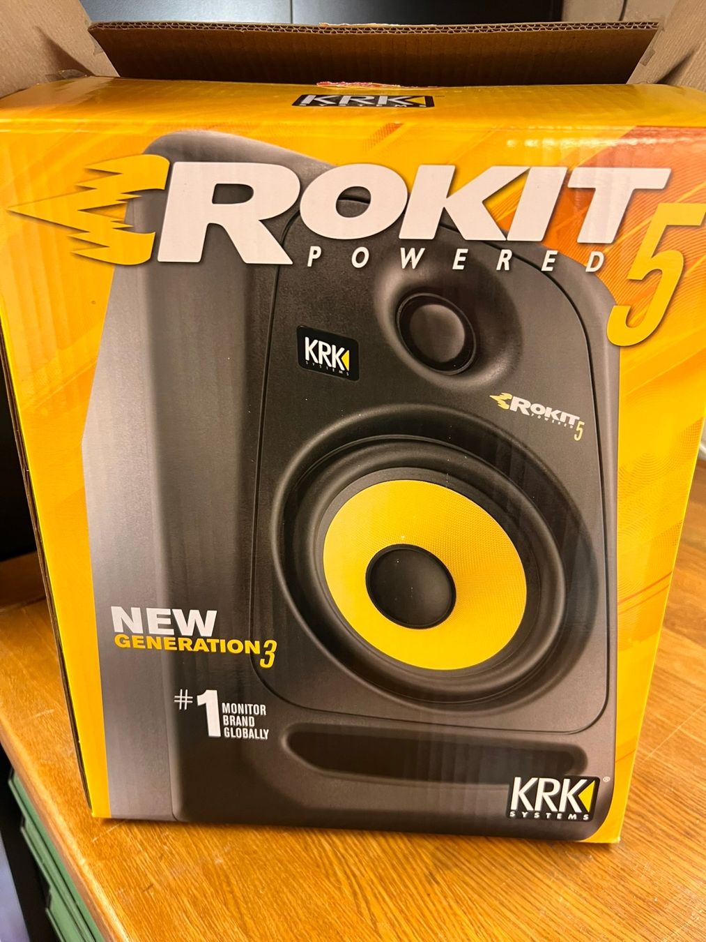 KRK Casse acustiche: Rokit KRK Powered 5 Lautsprecher Set – Usato da Amriswil venduto da BelaFarinRod 2