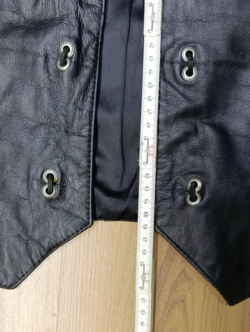 Gilets & Westen: Motorrad Lederveste – Gebraucht aus Oberdorf NW von 60nafets 3