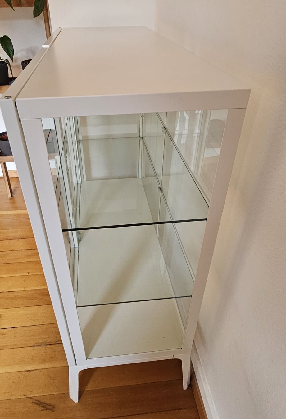 Ikea Vitrinen: MILSBO Vitrine weiss – Gebraucht aus St. Gallen von plh_n2wm 3