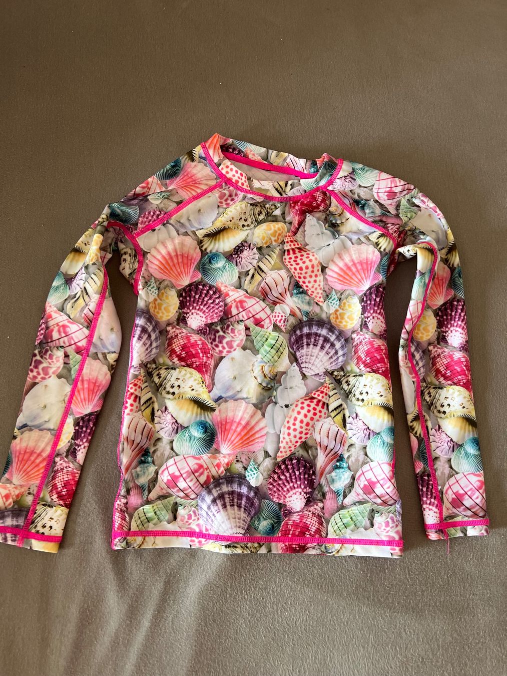 Blusen, T-Shirts & Tops: BadeShirt – Gebraucht aus Thalwil von lom_858j
