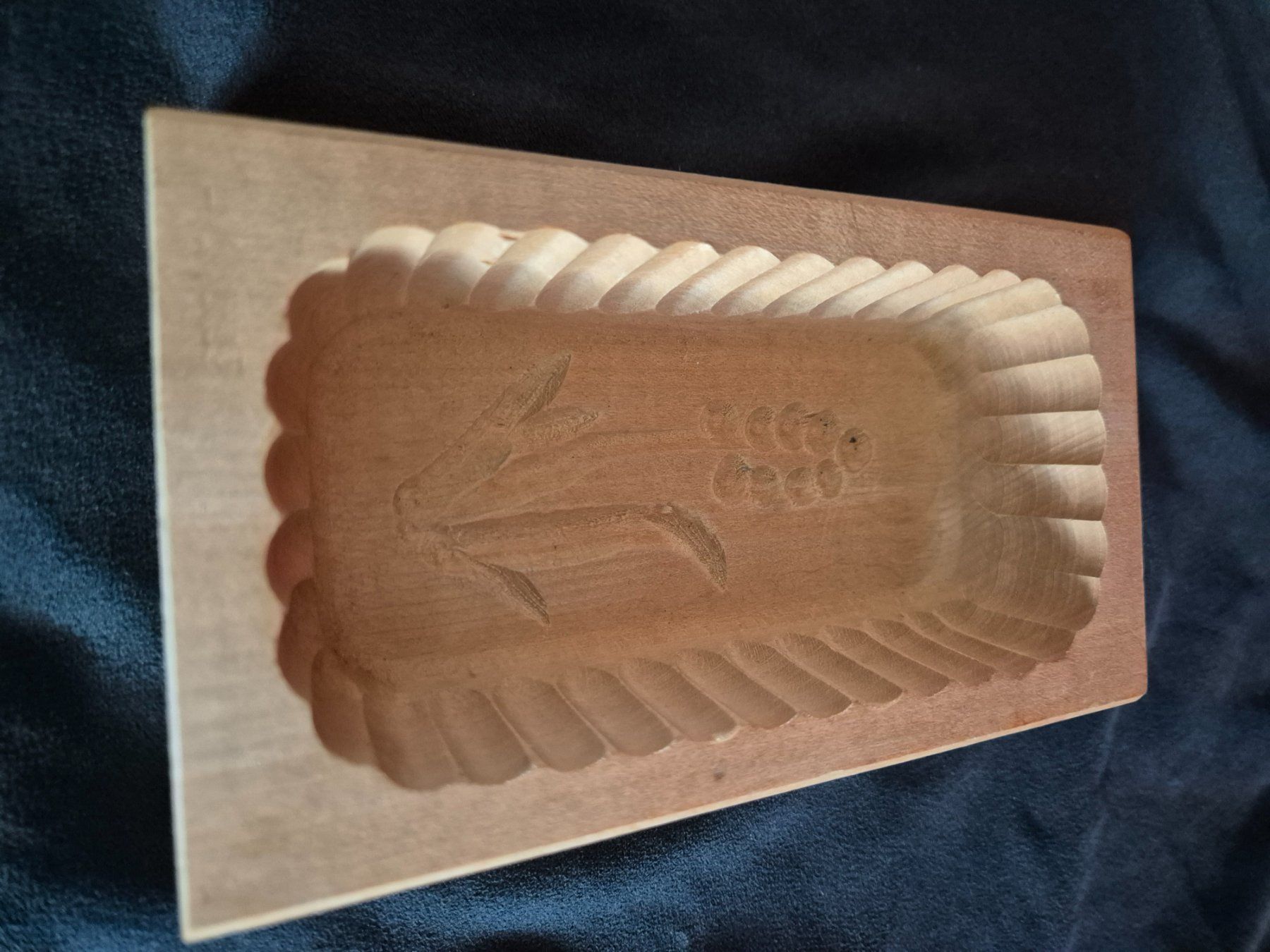 Articoli in legno: Buttermodel / Butterform / Ankemodel – Usato da Oberdiessbach venduto da Finland1977 1