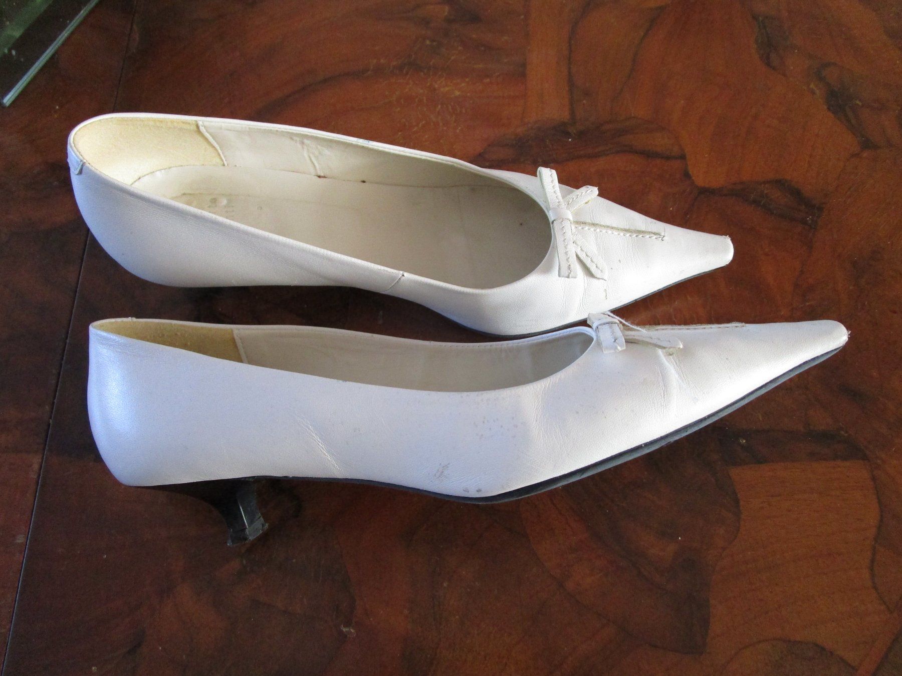 Scarpe da donna: Damenschuhe – Usato da Riehen venduto da goretto