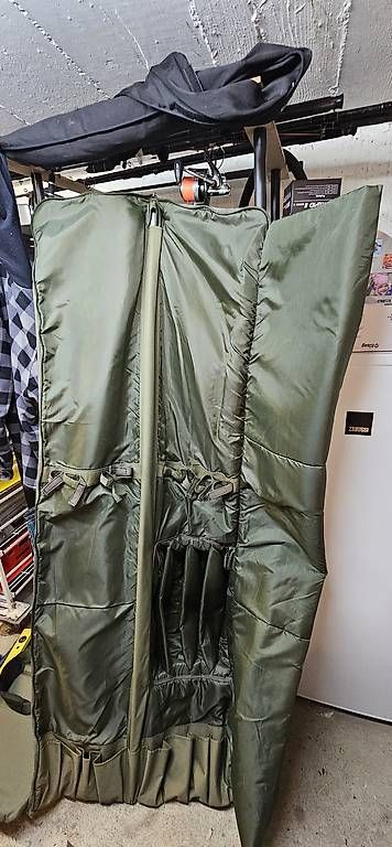 Canne da pesca: Trakker rutentasche rutenfutteral holdall – Usato da Utzenstorf venduto da Dac_mk 3