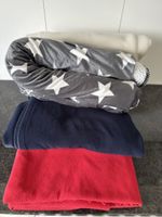 Decken Set 4 Stück Fleece verschiedene Farben gebraucht