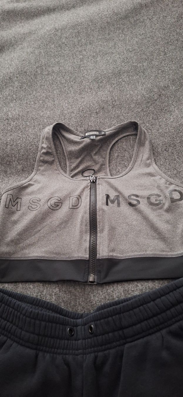 Nike Lots de vêtements: Sport-Set – D'occasion à Mumpf par SwissDi 1