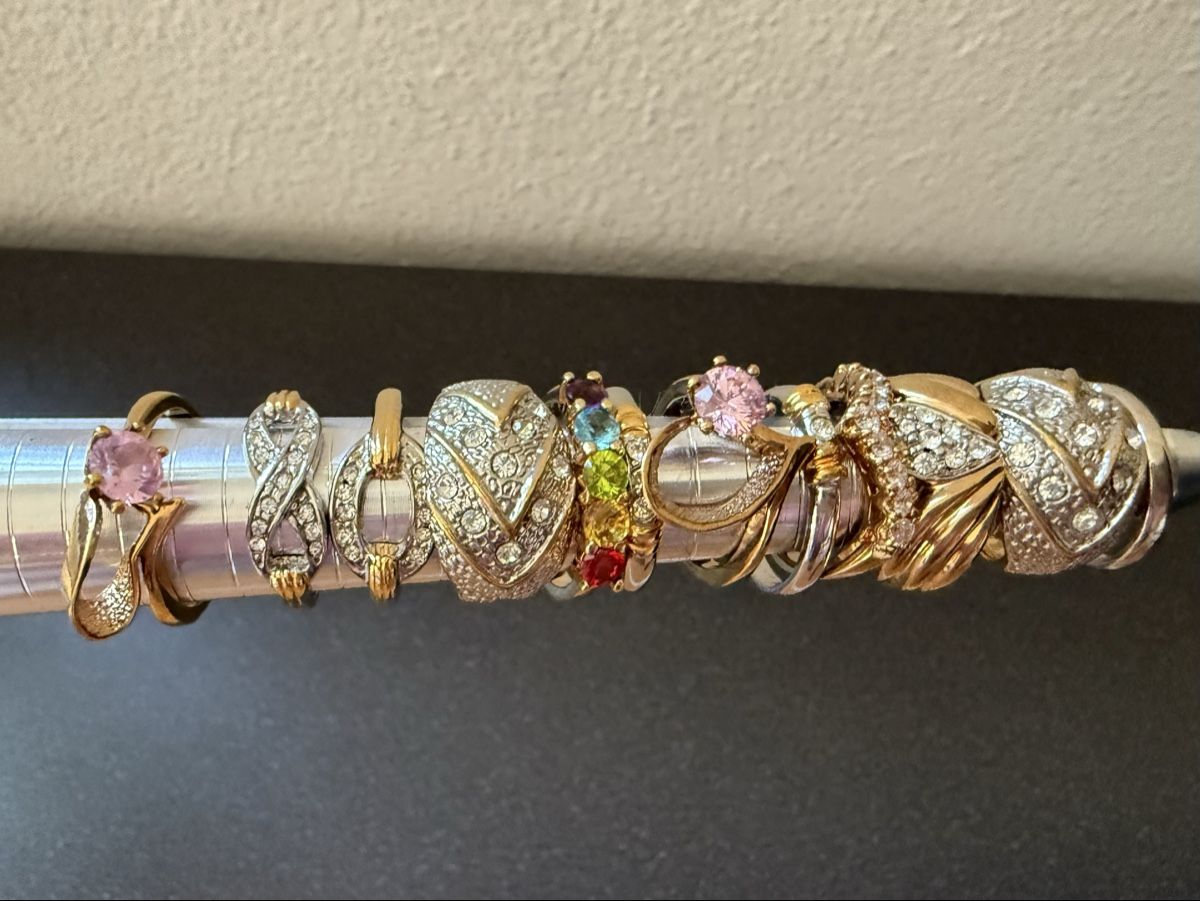Altri gioielli: 12 Vintage-Ringe Lot – Usato da Lamone venduto da LaCantinaMagica 4