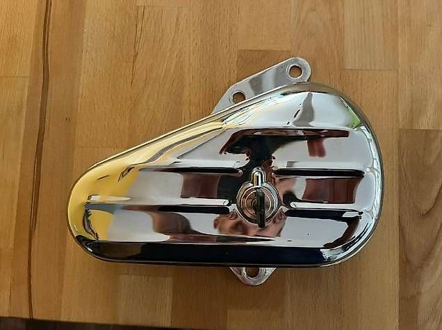 Harley-Davidson Tutti i ricambio per moto: Harley  Wekzeugbox Rechte Seite – Usato da Zollikofen venduto da Klausgrblau