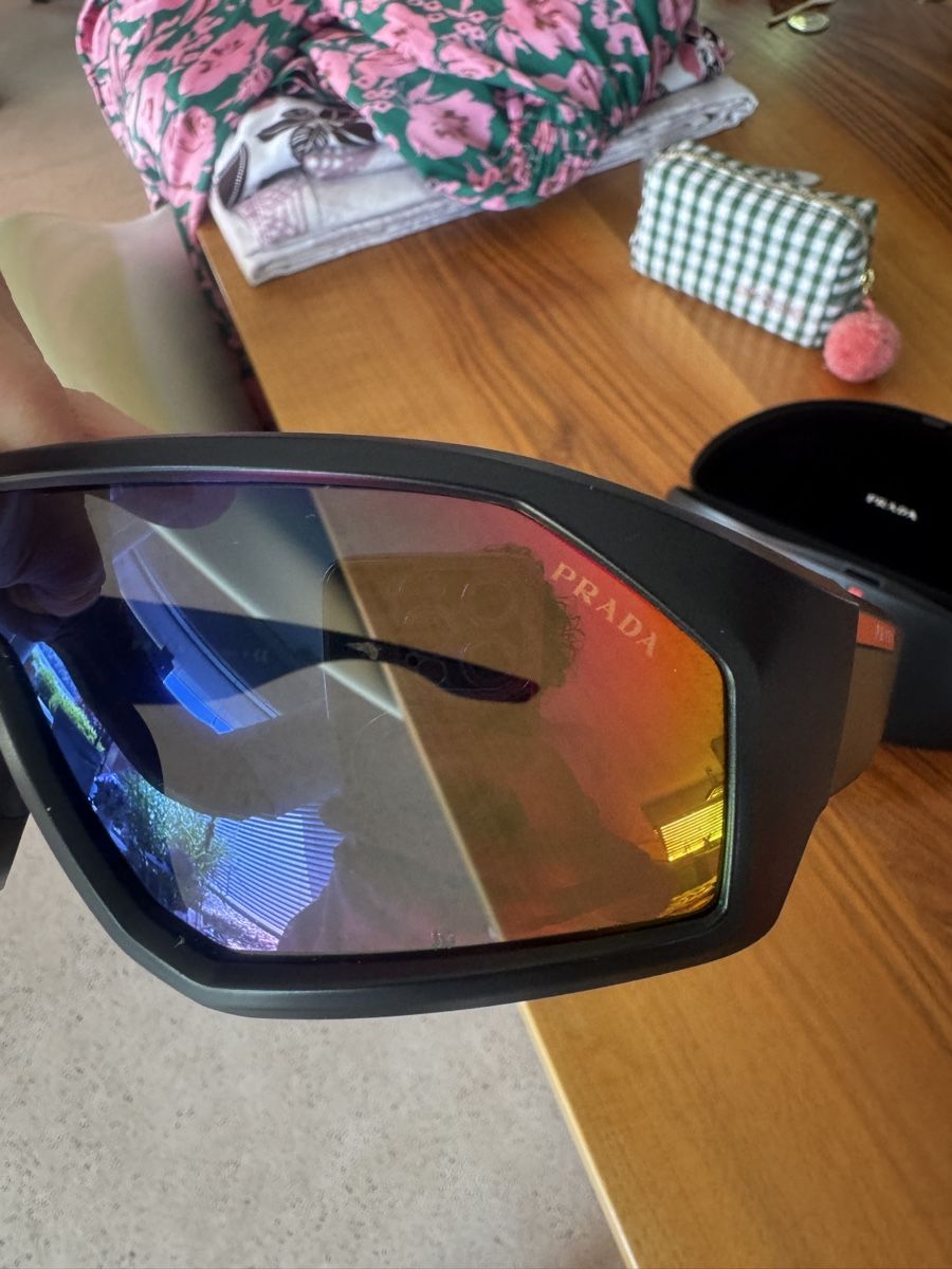 Prada Occhiali & Lenti: Prada Sonnenbrille original sehr gepflegt – Usato da Gipf-Oberfrick venduto da Iberico 2
