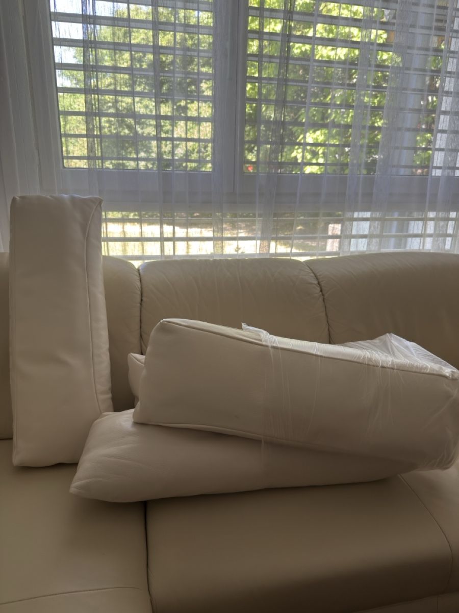 Coussins: Echtleder Kissen – Neuf (Voir description) à Baden par aaaniii 4