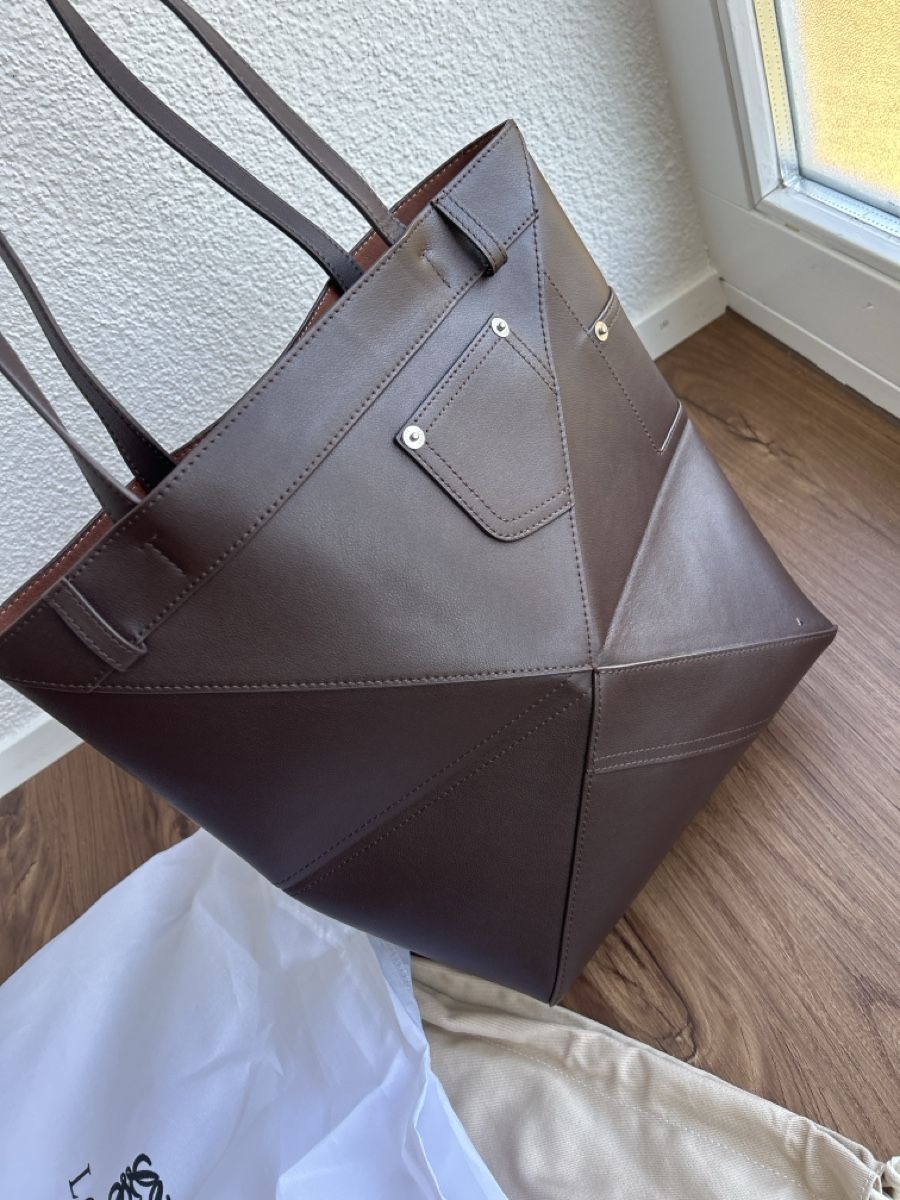 Loewe Taschen für Damen: Puzzle Fold Tote – Gebraucht aus Seuzach von jess3983 3
