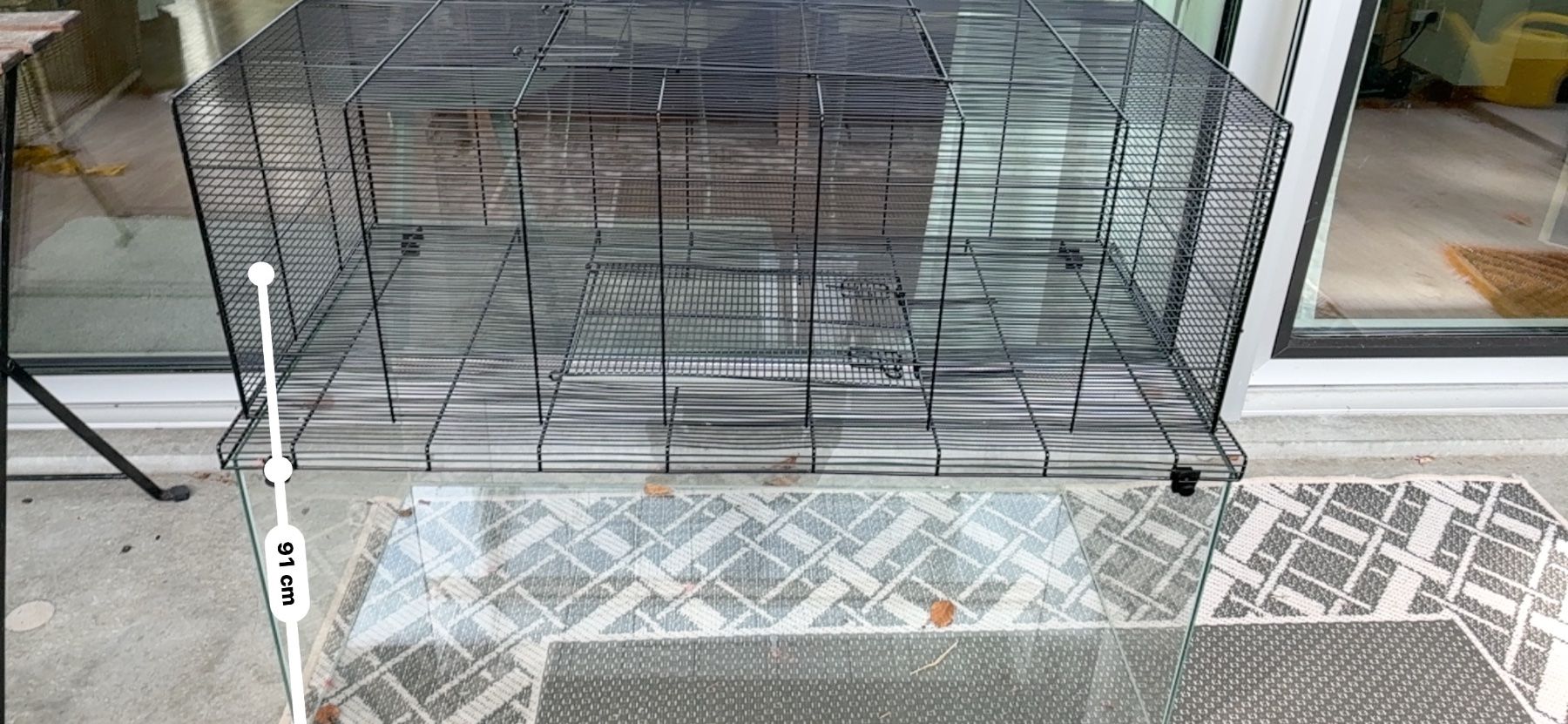 Gabbie, trasporto & Sicurezza: Grosser Hamsterkaefig aus 2025 – Usato da Sennhof venduto da siordnic