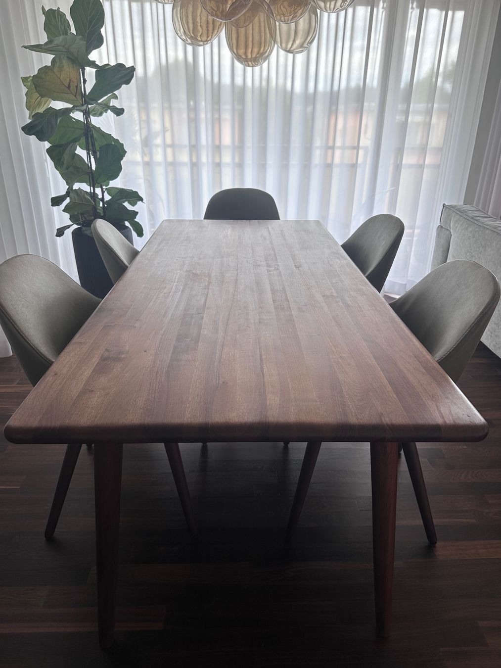 Tavoli: Nussbaumtisch – Usato da Dübendorf venduto da tre_5vmw