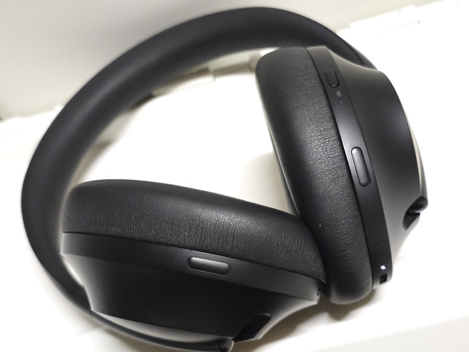 Bose Casques audio: Bose Noise Cancelling Headphones 700 – D'occasion à Basel par Zait 4