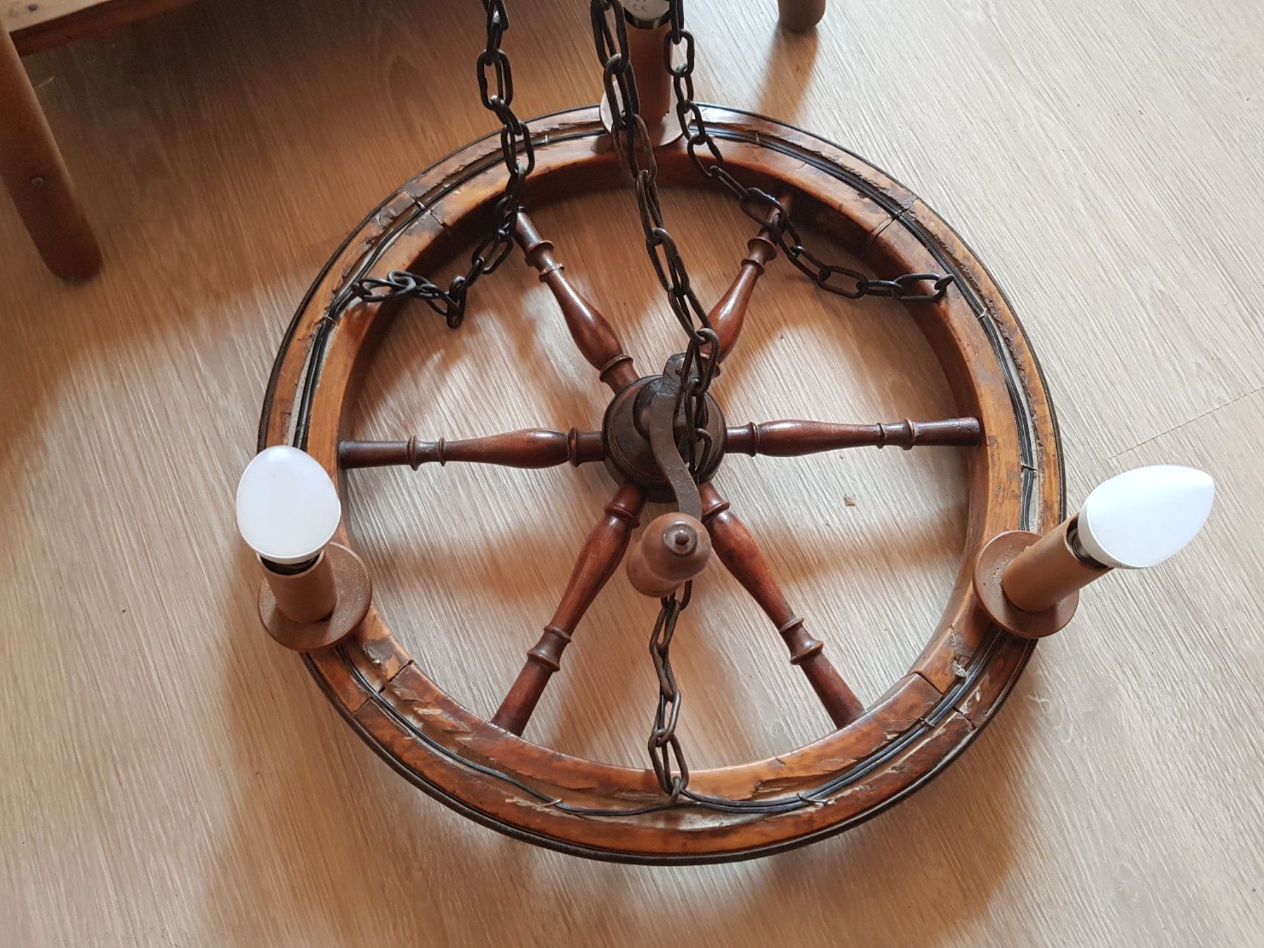 Lampadari & plafoniere: Decken Lampe Leuchte Wagenrad Kronleuchter – Usato da Walterswil BE venduto da Lonitti 3