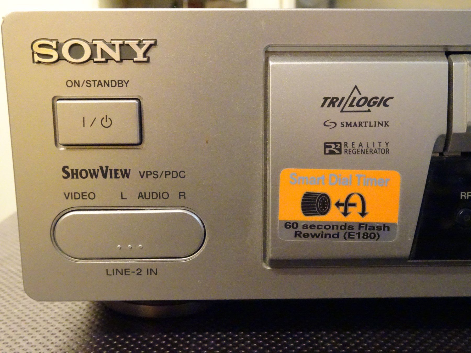 Registratori: Sony Video Cassette Recorder SLV-SE800 D2 – Usato da Oberwangen b. Bern venduto da est_d8gf 1