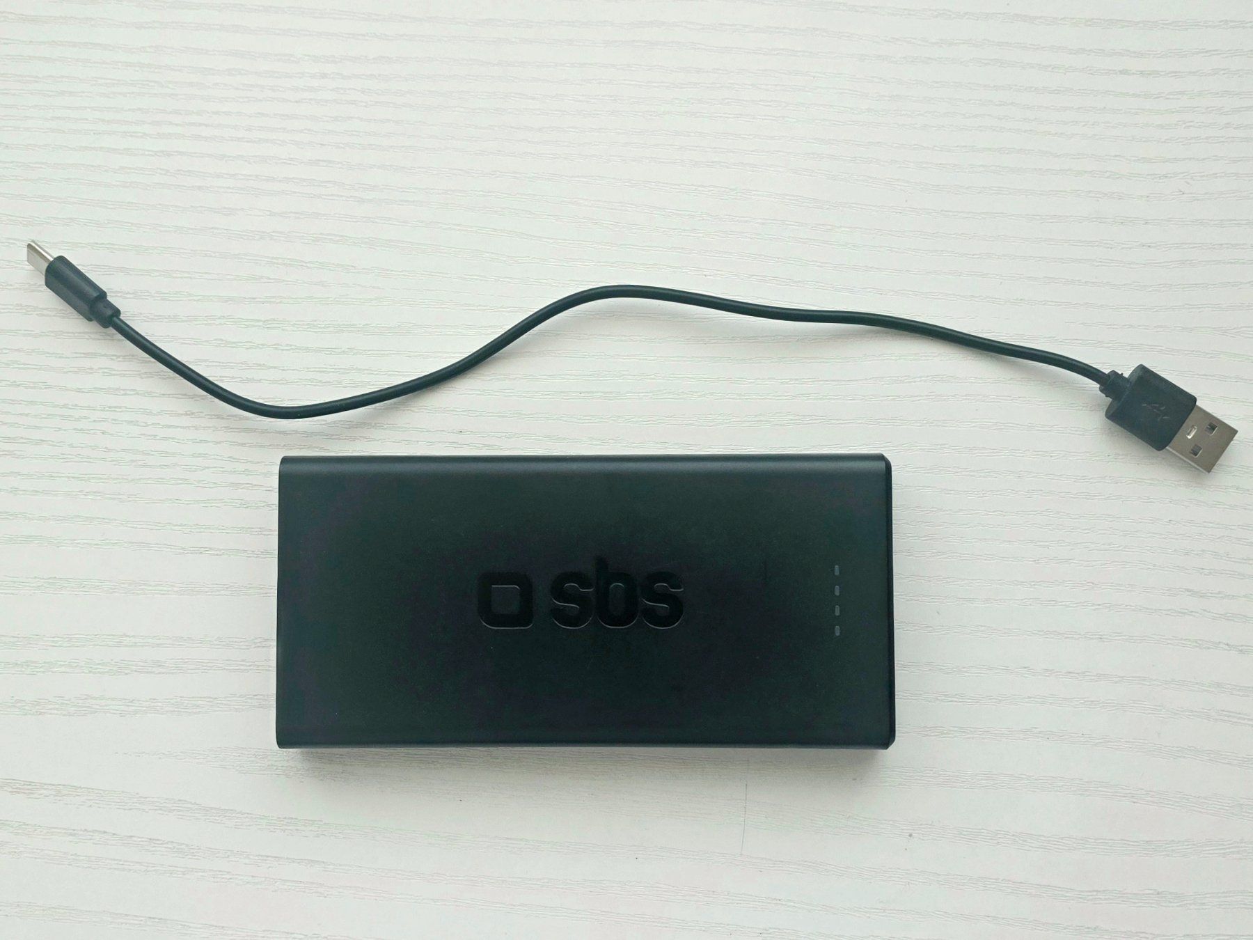 Batterie: Power Bank 10.000 mAh – Usato da Hinwil venduto da Skerium