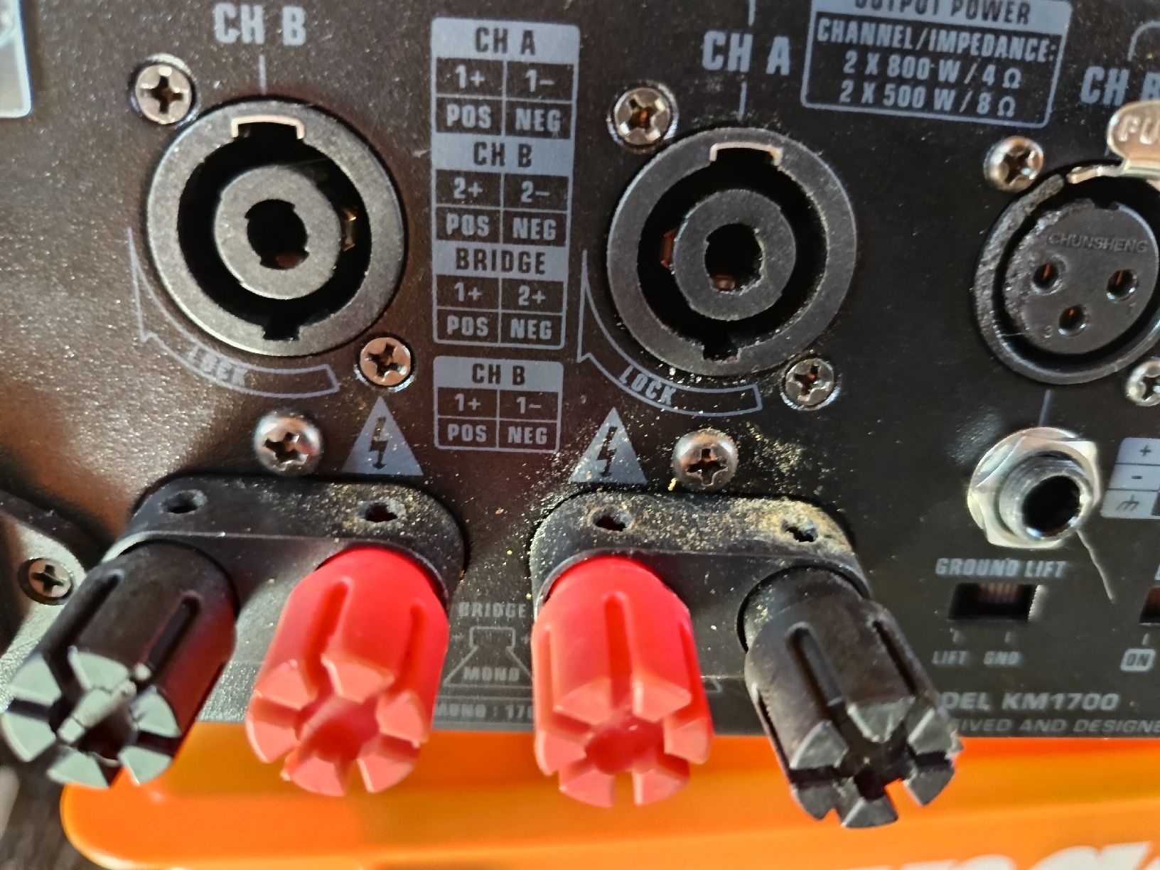 Behringer Amplificatori: Behringer KM1700 Stereo Power Amplifier gebraucht – Usato da Balterswil venduto da jean0502 3