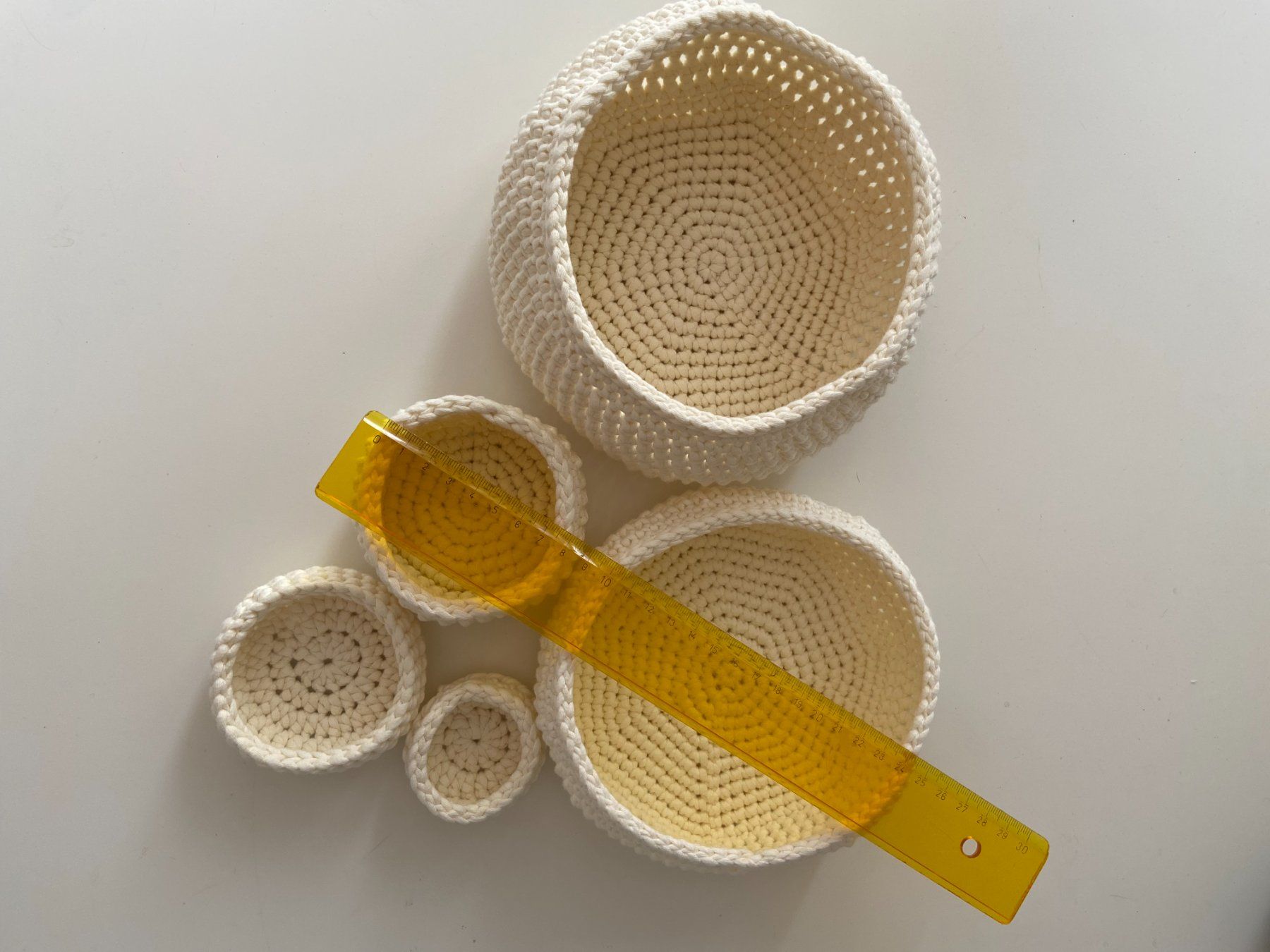 Altro per la casa: Lot de paniers crochet handmade – Nuovo e nell'imballaggio originale da Essert FR venduto da archimede03 1